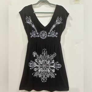 VENUS Black Dress with White Pattern